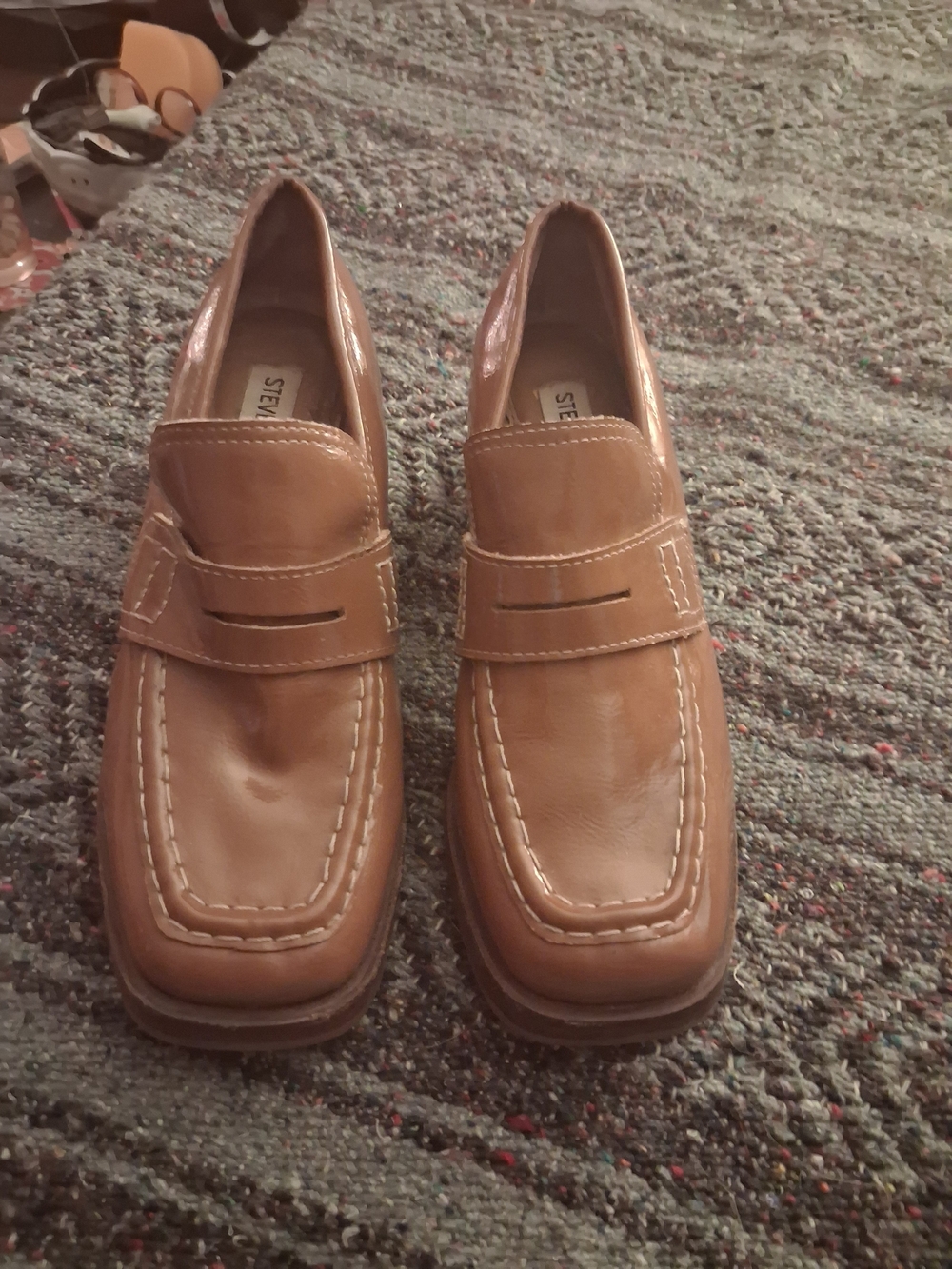 Vintage Steve Madden Brown Leather  Healed Penny Loafers
